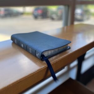 Crossway ESV Heirloom Bible, Thinline Edition, Navy Blue Goatskin