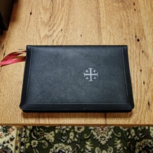 Schuyler Canterbury KJV, Full Yapp Black Goatskin Bible