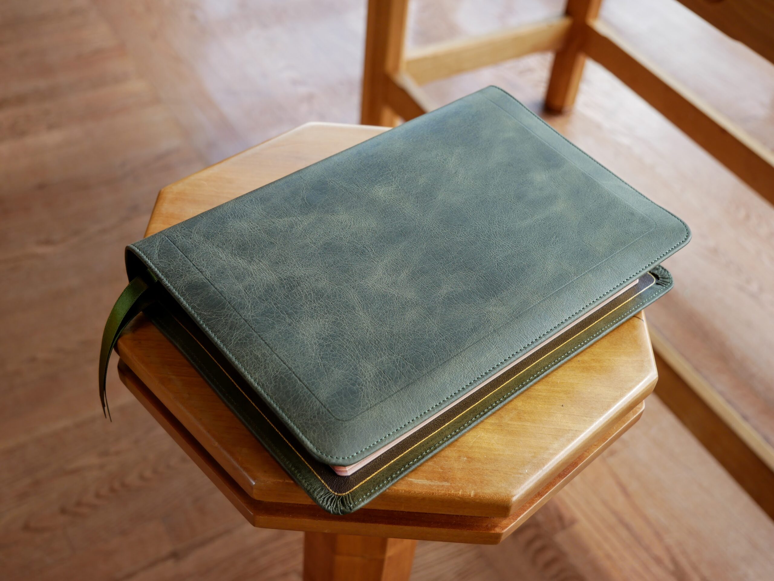 Schuyler Quentel ESV, Olive Green Calfskin Bible | EvangelicalBible.com