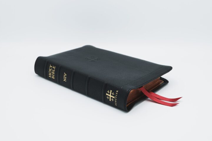 Schuyler Personal Size Quentel NIV, Full Yapp Black Goatskin Bible – PREORDER