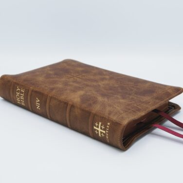 Schuyler Personal Size Quentel NIV, Full Yapp Desert Camel Calfskin Bible – PREORDER