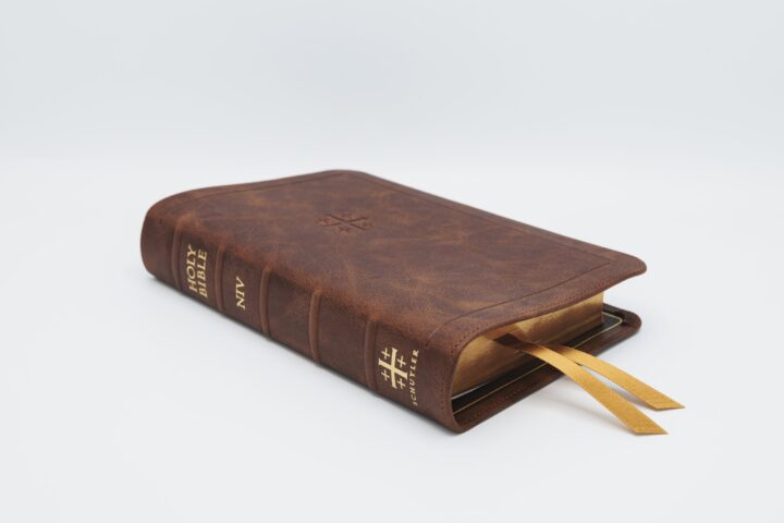 Schuyler Personal Size Quentel NIV, Full Yapp Chestnut Calfskin Bible – PREORDER