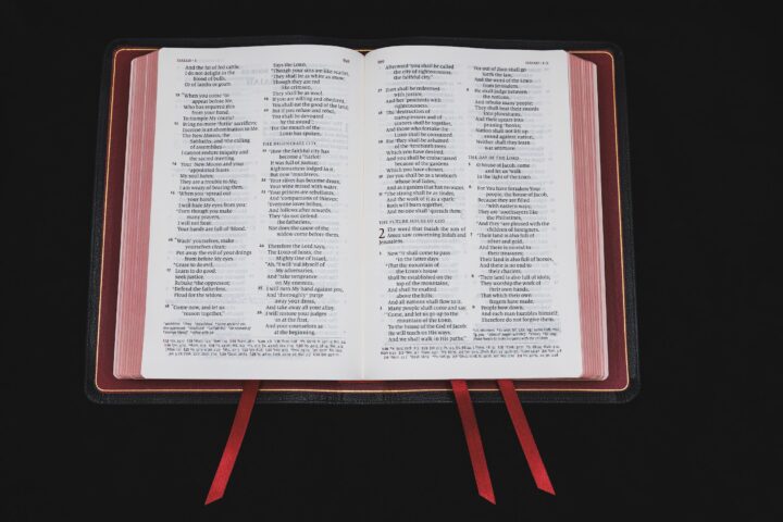 Schuyler Quentel NKJV, Full Yapp Black Goatskin Bible – PREORDER - Image 4