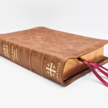 Schuyler Wide Margin Quentel NKJV, Desert Camel Calfskin Bible