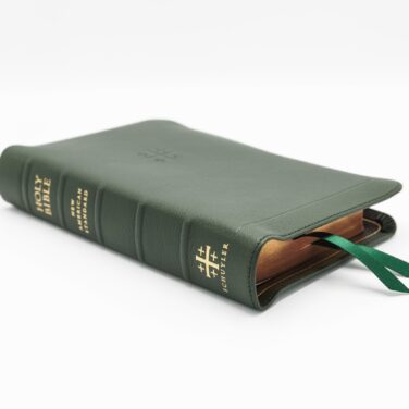 Schuyler Personal Size Quentel NASB, Full Yapp Dark Green Goatskin Bible
