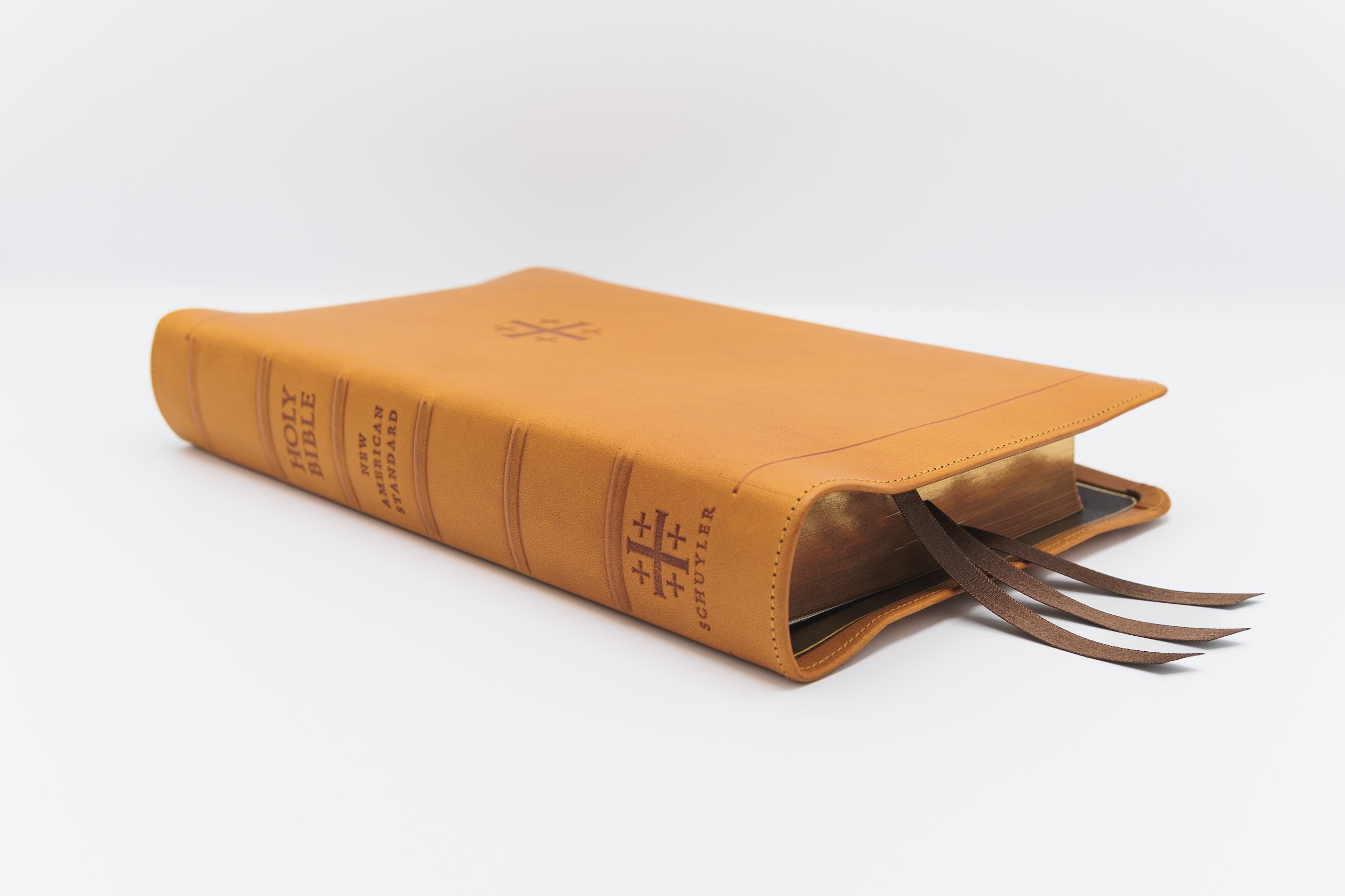 キュイーンサンプル版 Schuyler Canterbury KJV, Full Yapp Tuscany Calfskin Bible