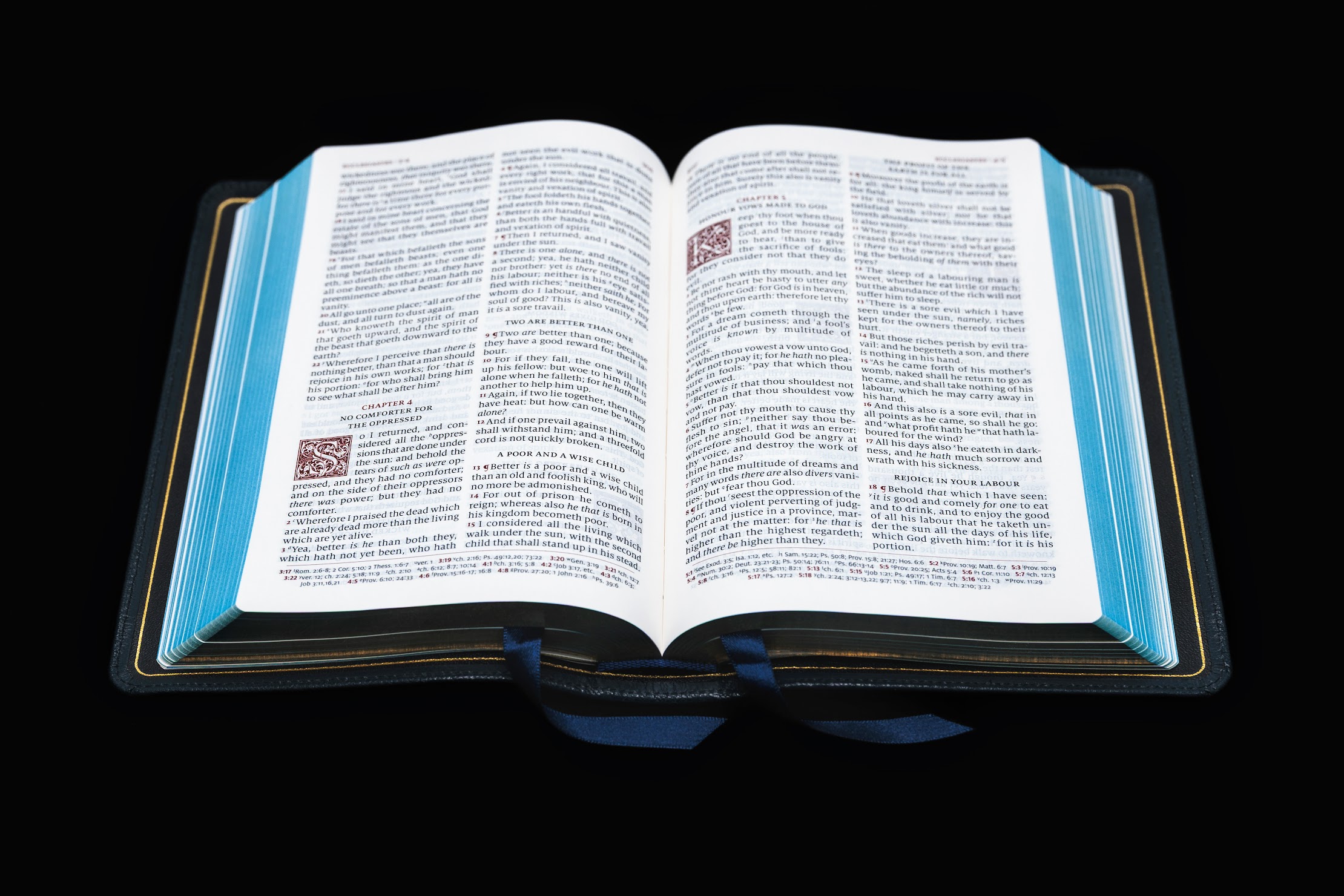 Schuyler Personal Size Canterbury KJV, Imperial Blue Goatskin Bible - Image 2