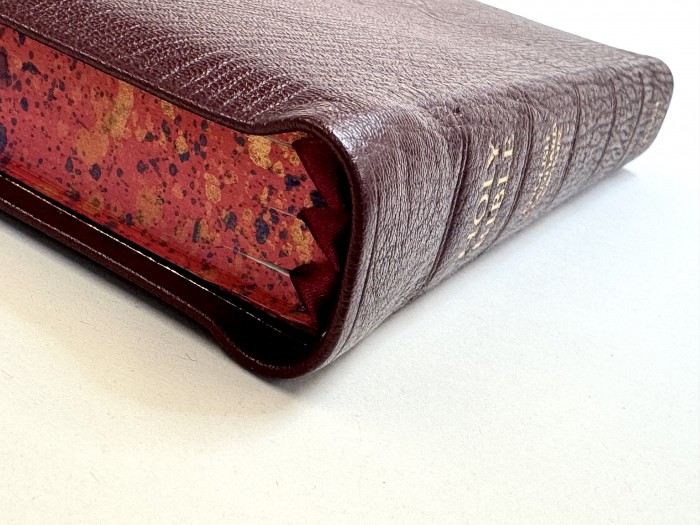 Allan ESV New Classic Readers Edition Burgundy Highland Goatskin - Speckled Edges FIRST EDITION Bible - Image 3