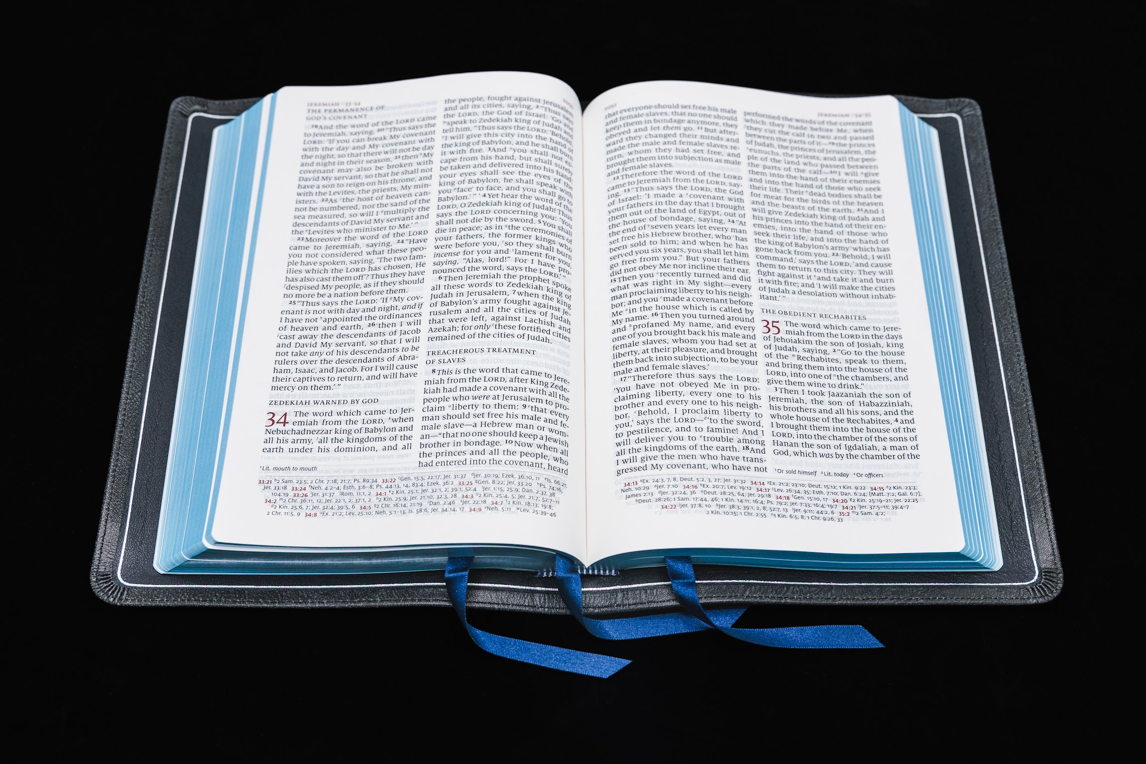 Schuyler Quentel NKJV, Full Yapp Black Pearl Calfskin Bible - Image 2