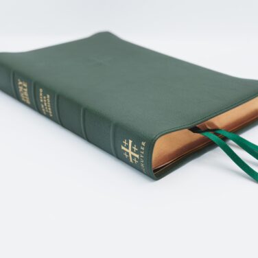 Schuyler Quentel NKJV, Dark Green Goatskin Bible