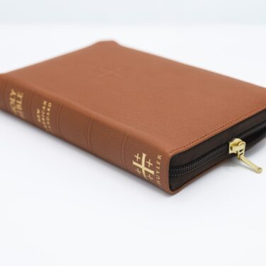 Schuyler Personal Size Quentel NASB, British Tan Goatskin Bible, Zipper Edition
