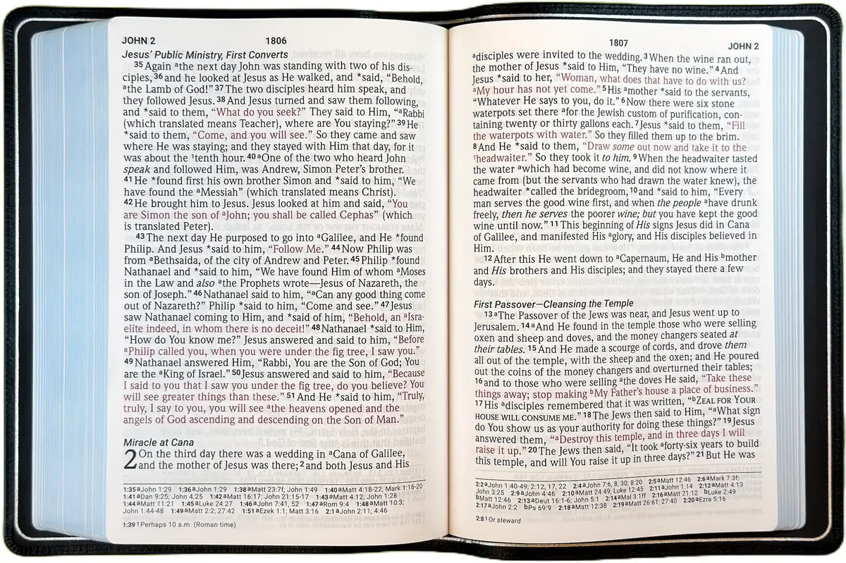 Lockman NASB 1995 Prime Giant Print Reference Bible, Black Goatskin Leather - Image 3