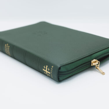 Schuyler Personal Size Quentel ESV, Dark Green Goatskin Bible, Zipper Edition &ndash; PREORDER